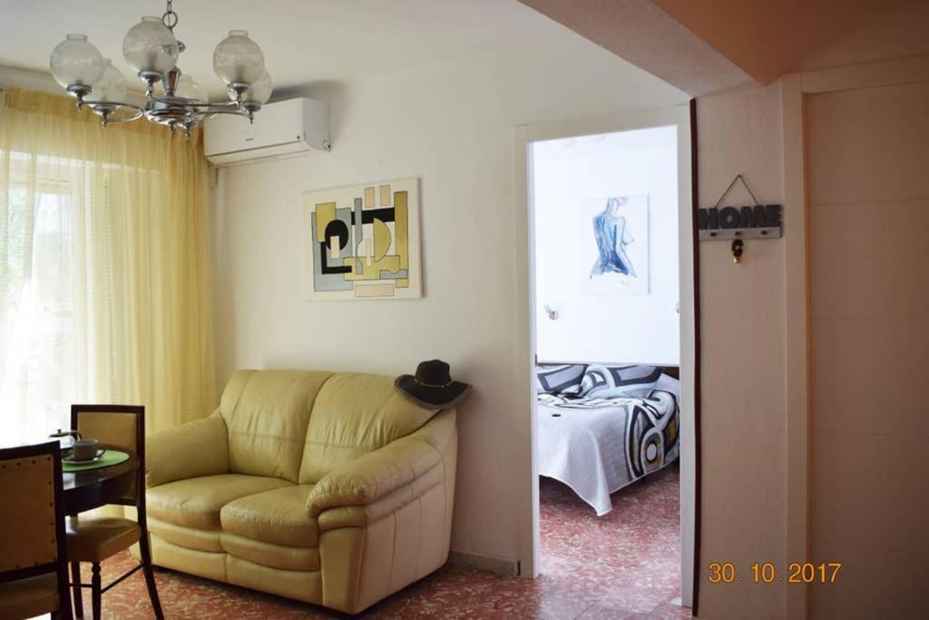 Apartamento En El Centro De Alicante Zewnętrze zdjęcie