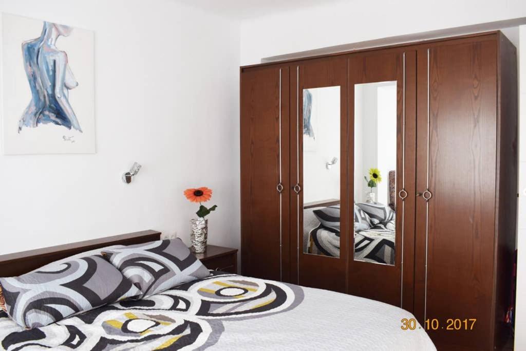 Apartamento En El Centro De Alicante Zewnętrze zdjęcie