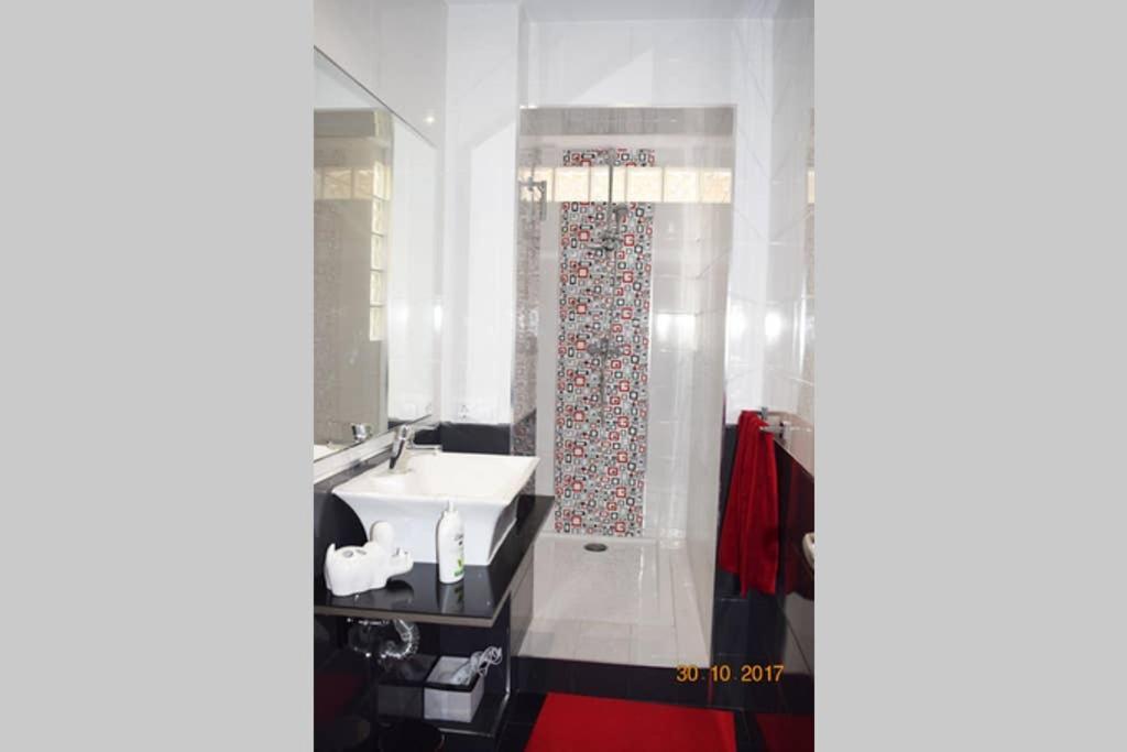 Apartamento En El Centro De Alicante Zewnętrze zdjęcie