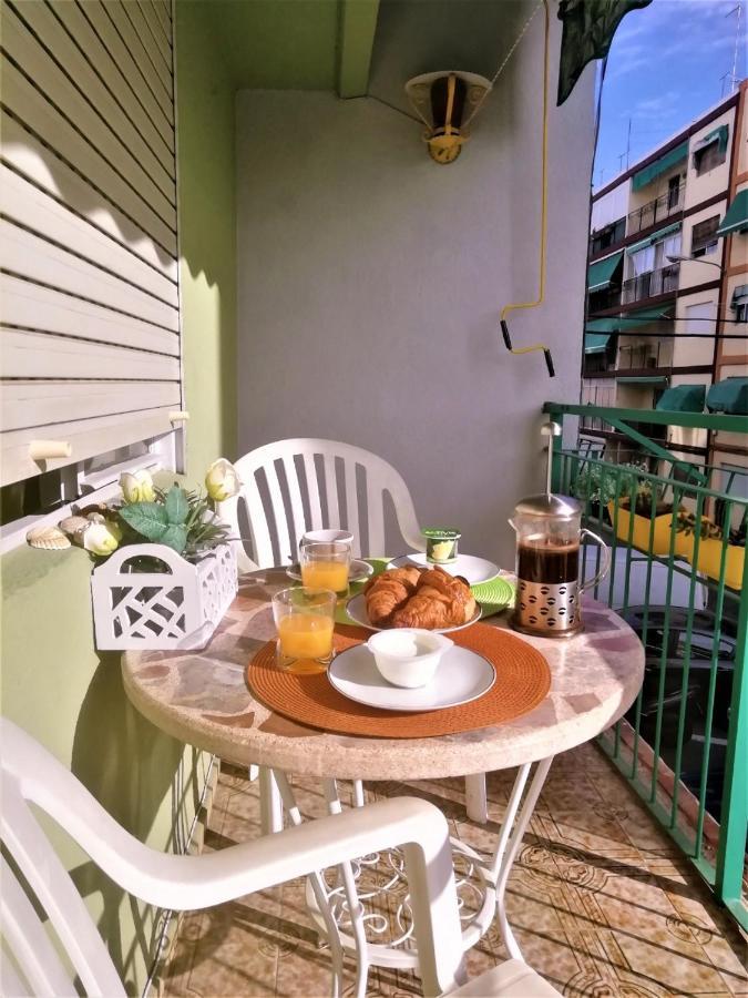 Apartamento En El Centro De Alicante Zewnętrze zdjęcie